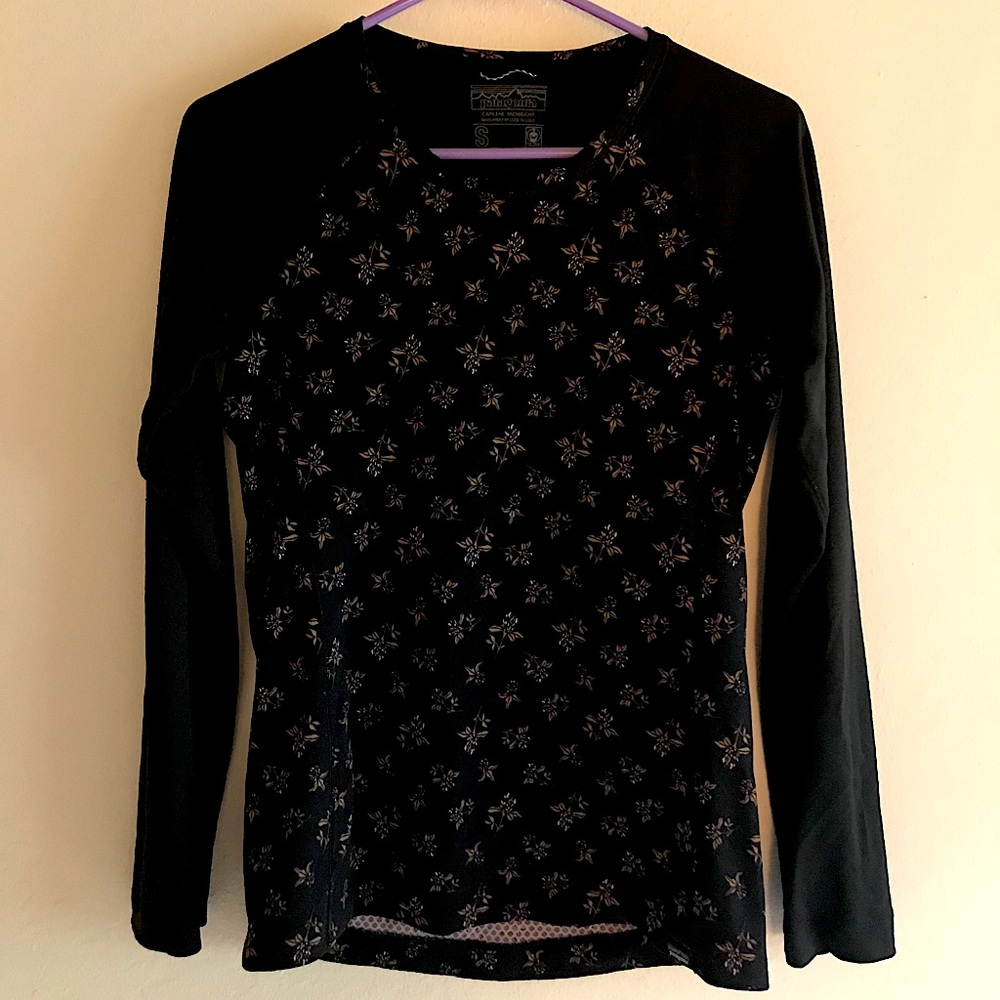 Patagonia thermal women’s base layer small